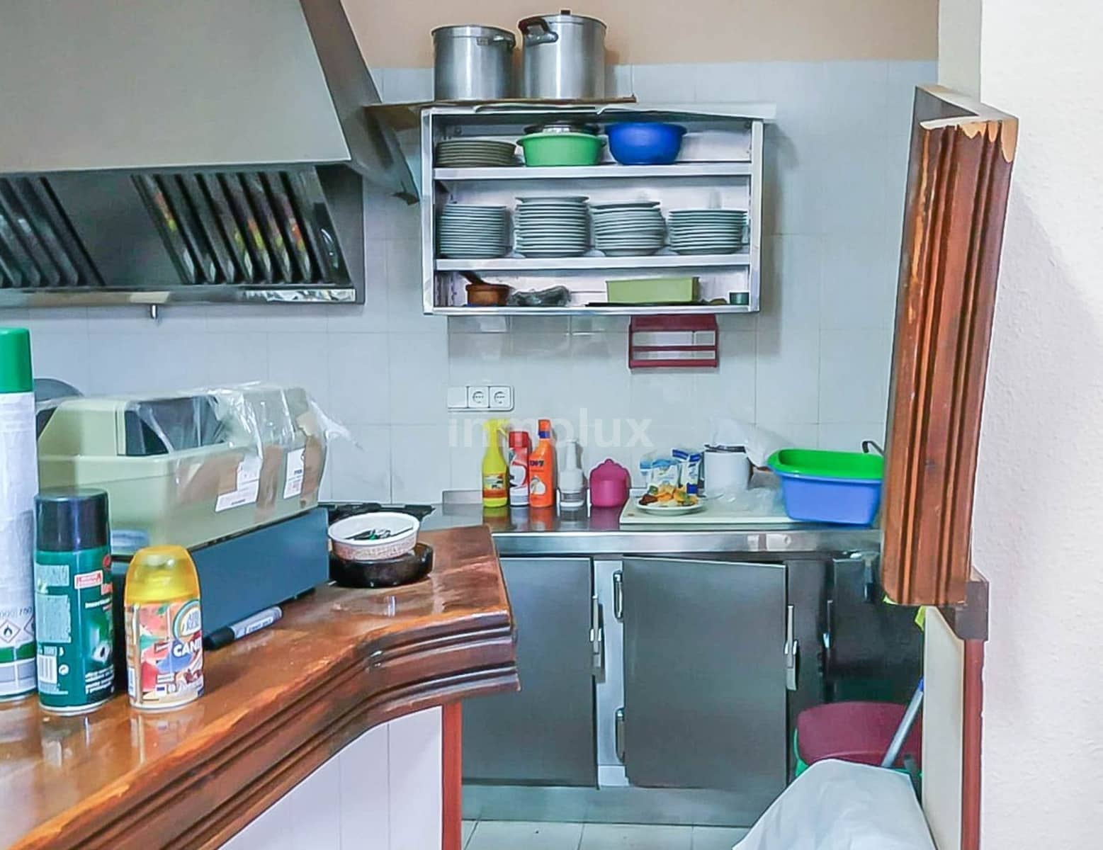 Erhverv til salg i El Campello - € 80.000 (Ref: 9161437)