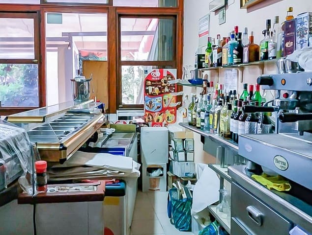 Commercial for sale in El Campello - € 80,000 (Ref: 9161437)