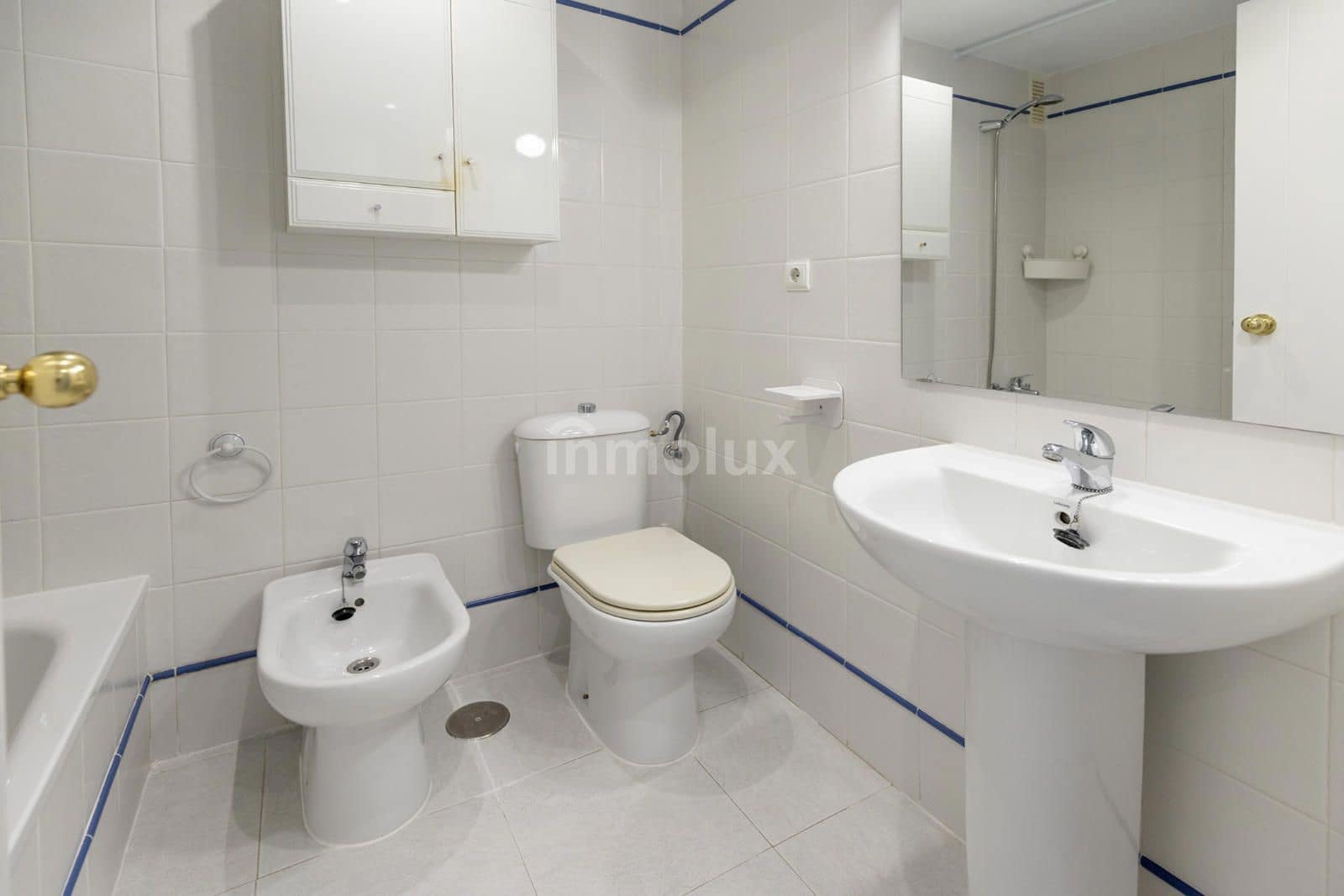 2 soveværelse Lejlighed til leje i Alicante by med swimmingpool garage - € 1.500 (Ref: 9161928)