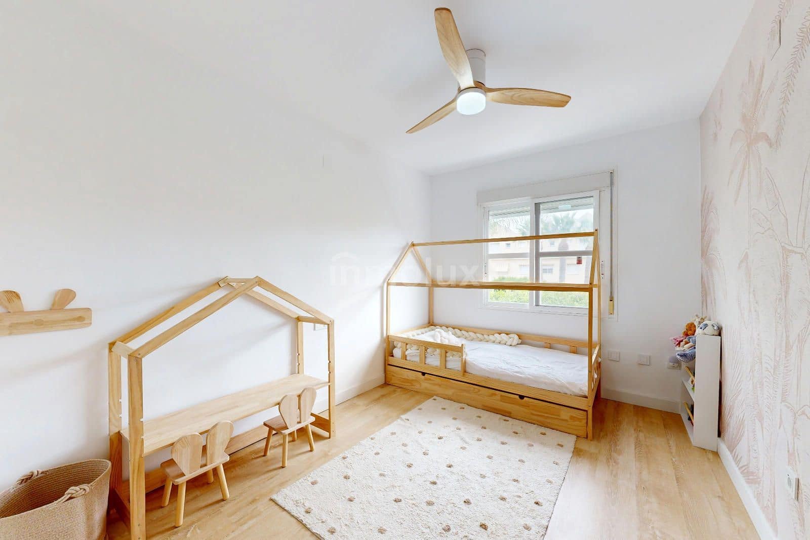 3 soveværelse Byhus til salg i Alicante by med swimmingpool garage - € 600.000 (Ref: 9163007)