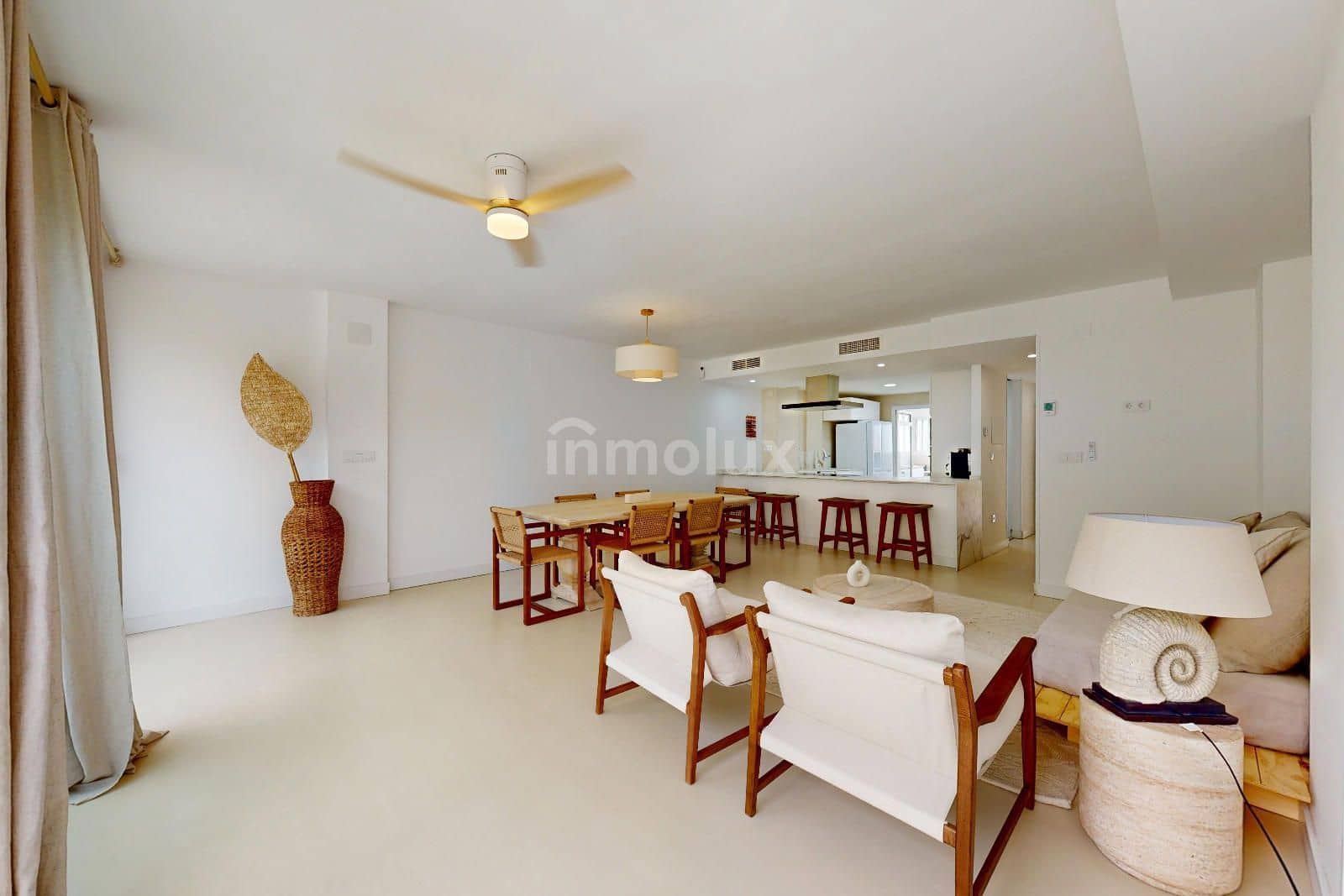 3 soveværelse Byhus til salg i Alicante by med swimmingpool garage - € 600.000 (Ref: 9163007)