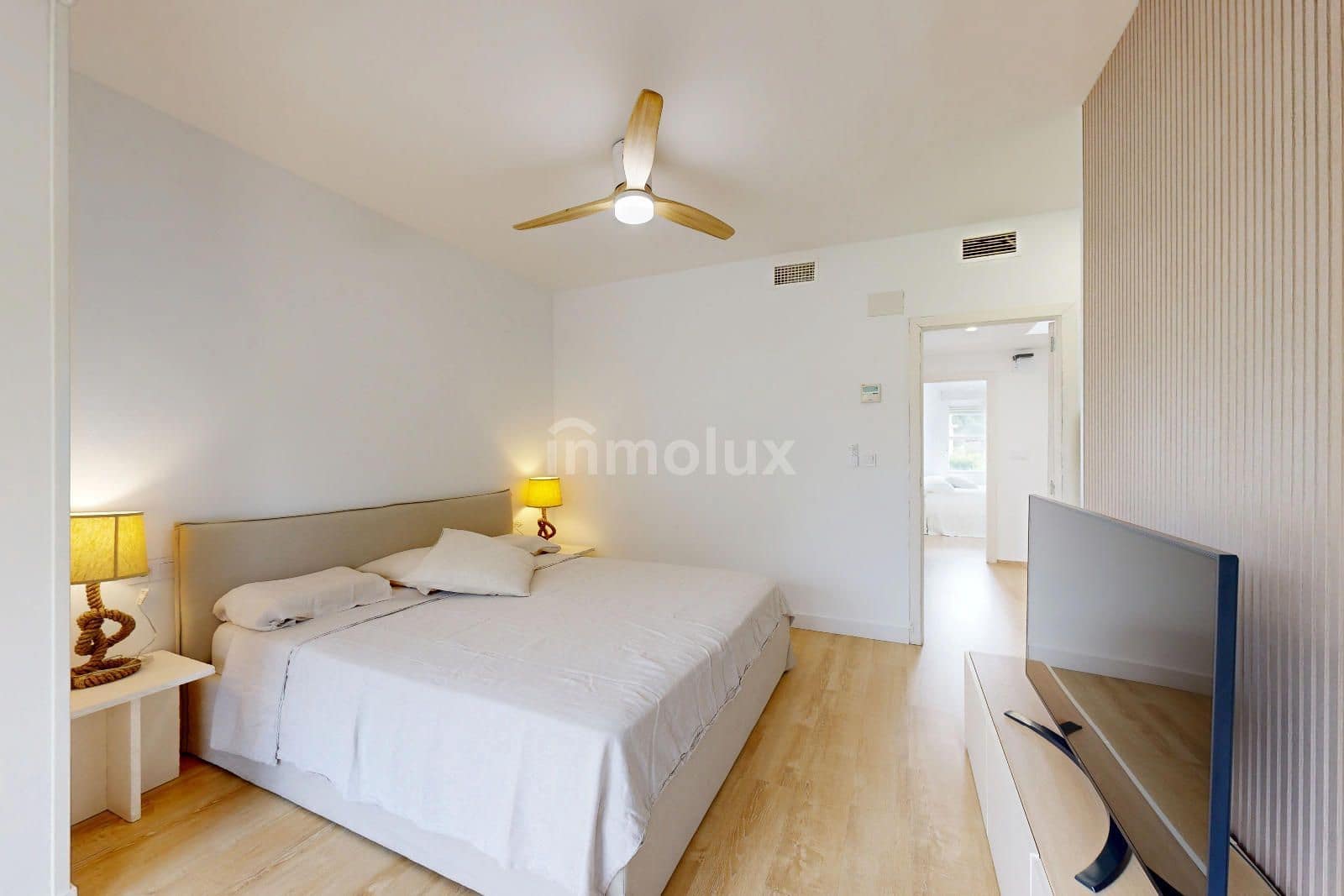 3 soveværelse Byhus til salg i Alicante by med swimmingpool garage - € 600.000 (Ref: 9163007)