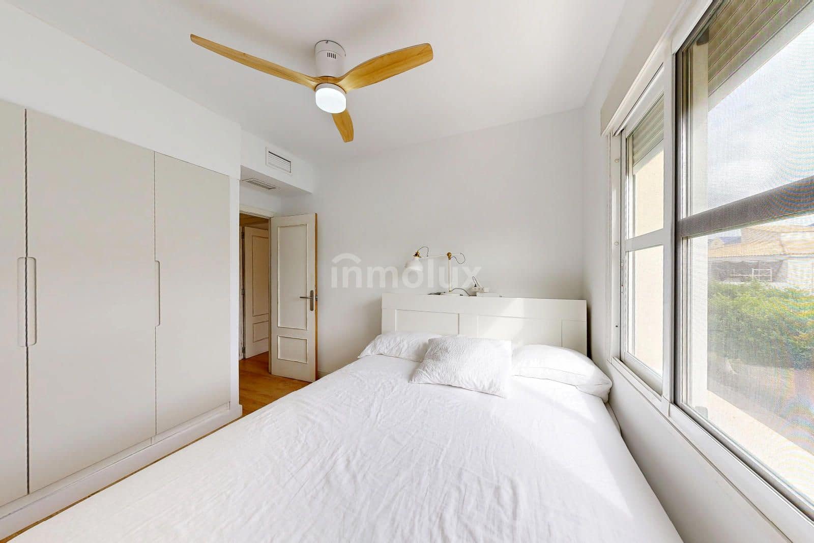 3 soveværelse Byhus til salg i Alicante by med swimmingpool garage - € 600.000 (Ref: 9163007)