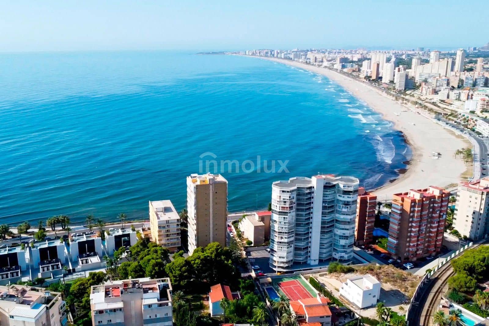 2 soveværelse Lejlighed til salg i El Campello med swimmingpool garage - € 320.000 (Ref: 9163311)