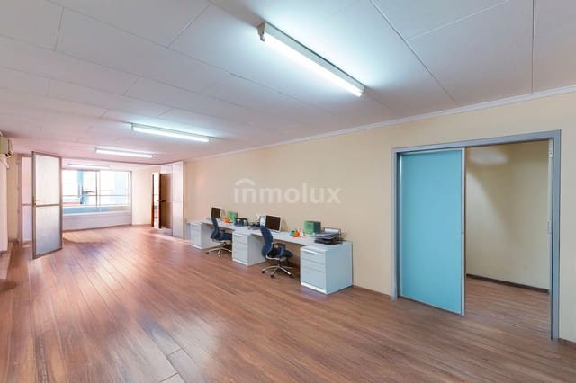 Office for sale in Santo Domingo, Alicante / Alacant city - € 110,000 (Ref: 9189567)