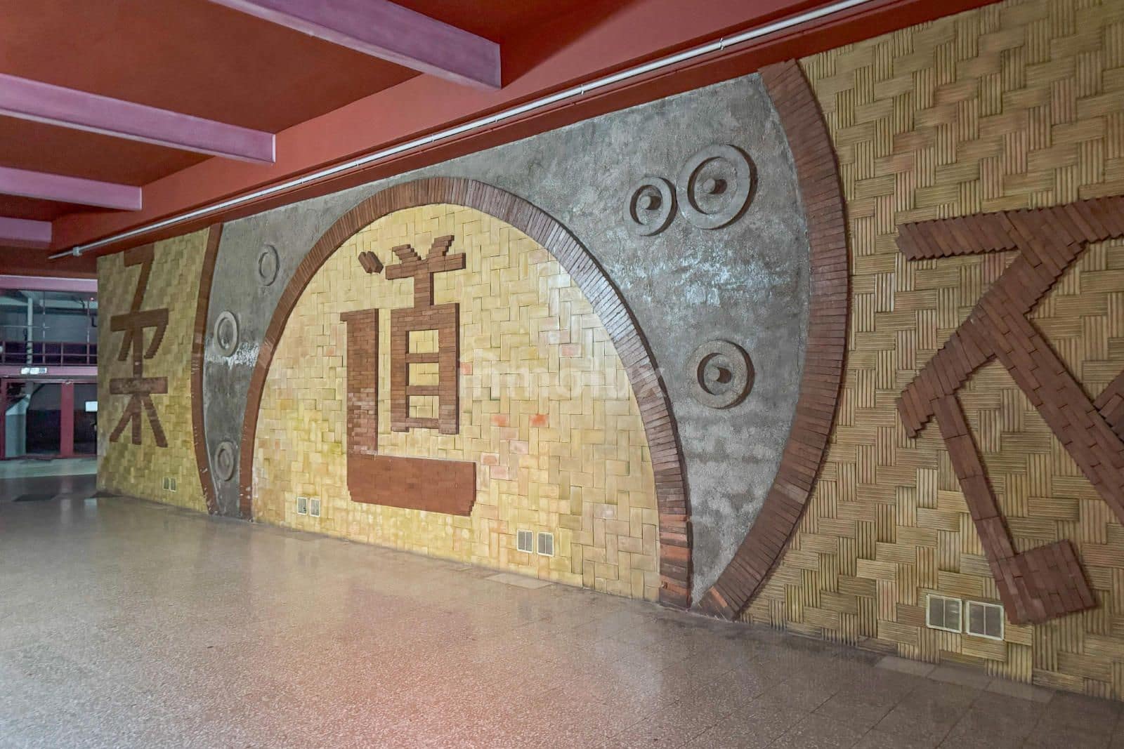 Office for sale in Alicante / Alacant city - € 110,000 (Ref: 9189567)