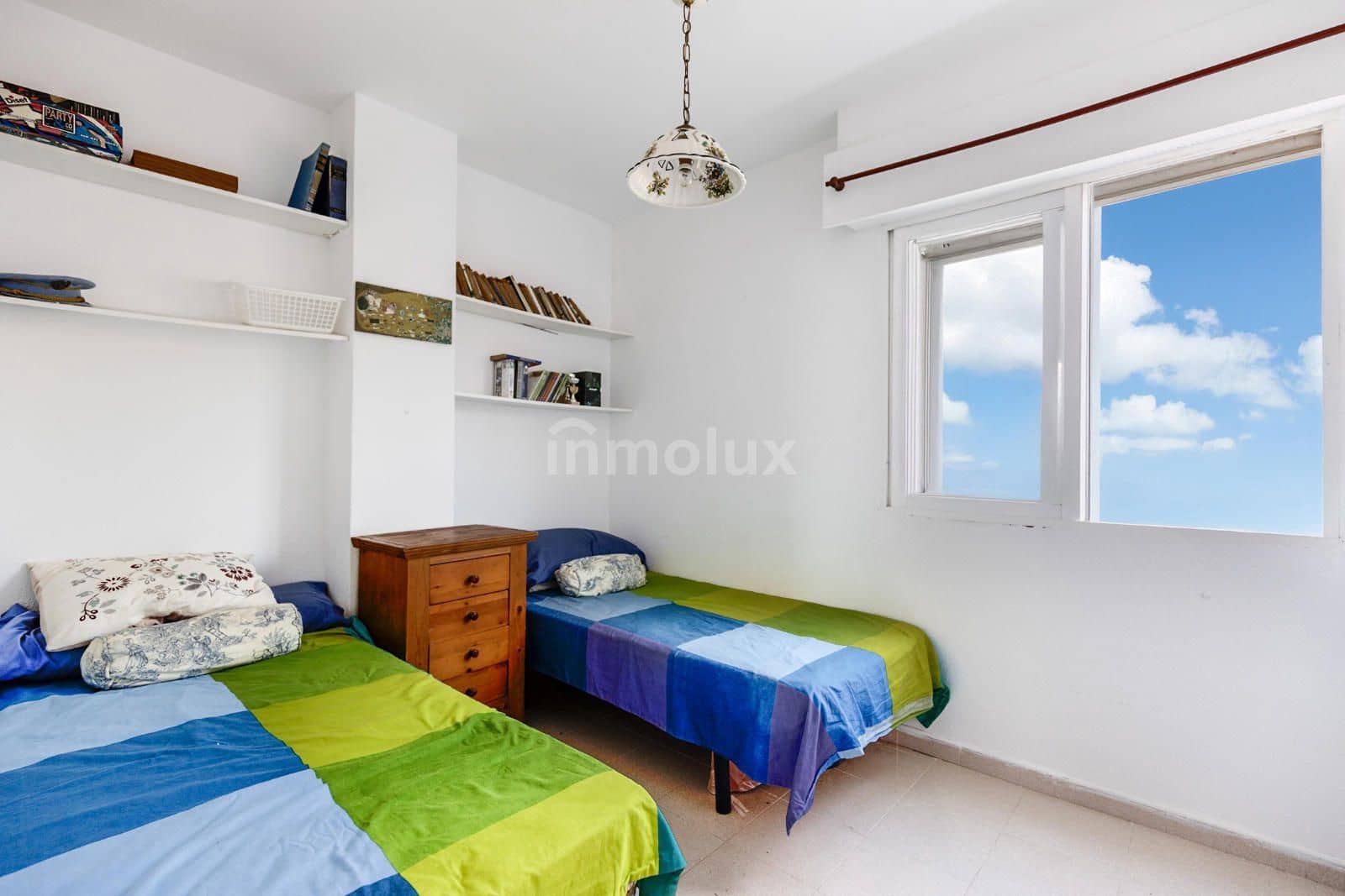 3 soverom Leilighet til salgs i Arenales del Sol med svømmebasseng garasje - € 275 000 (Ref: 9190375)