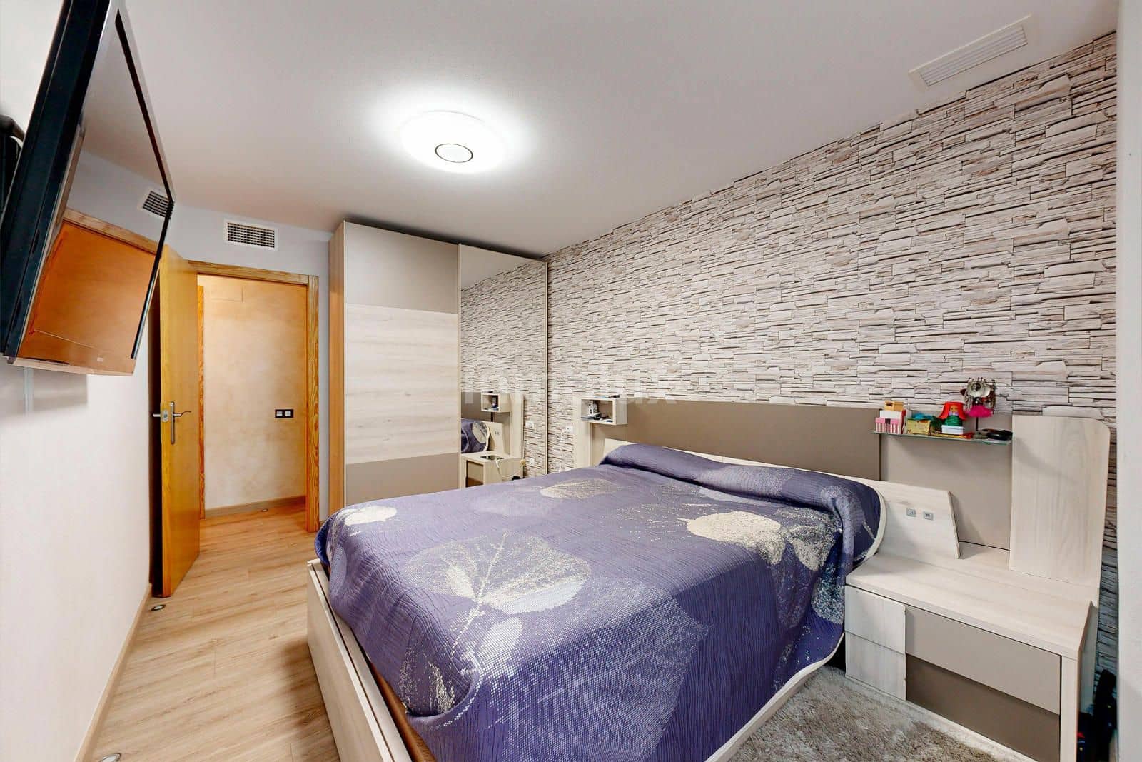 3 makuuhuone Asunto myytävänä paikassa Alicante kaupunki mukana uima-altaan 
autotalli - 254 000 € (Ref: 9201556)