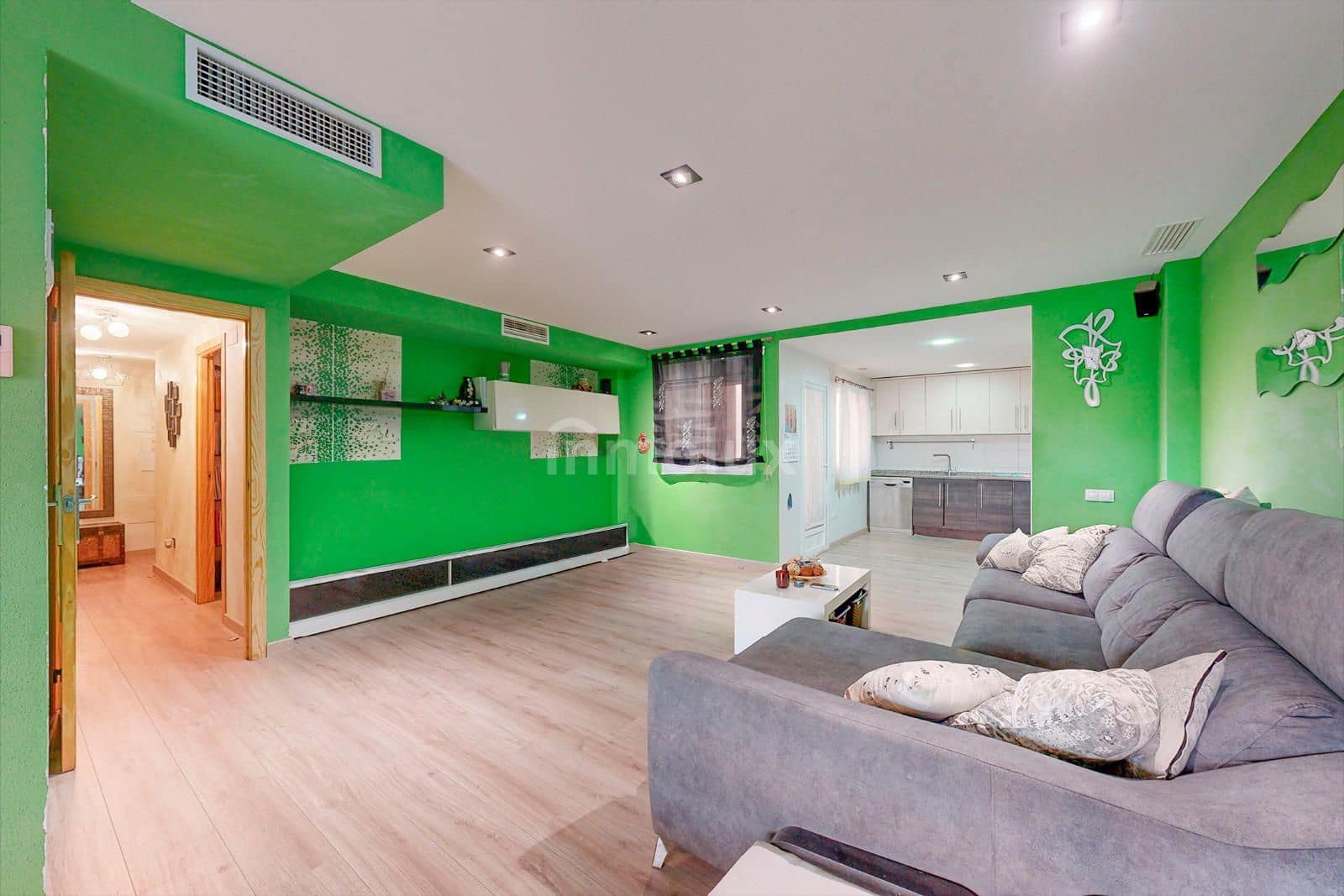 3 makuuhuone Asunto myytävänä paikassa Alicante kaupunki mukana uima-altaan 
autotalli - 254 000 € (Ref: 9201556)