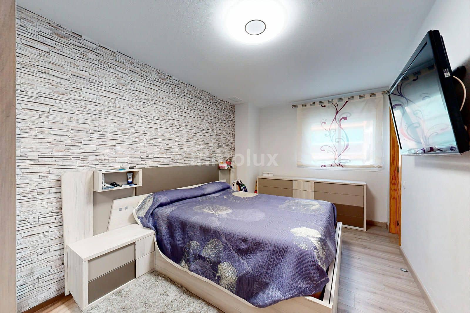 3 makuuhuone Asunto myytävänä paikassa Alicante kaupunki mukana uima-altaan 
autotalli - 254 000 € (Ref: 9201556)