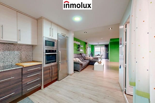 3 makuuhuone Asunto myytävänä paikassa Alicante kaupunki mukana uima-altaan 
autotalli - 254 000 € (Ref: 9201556)