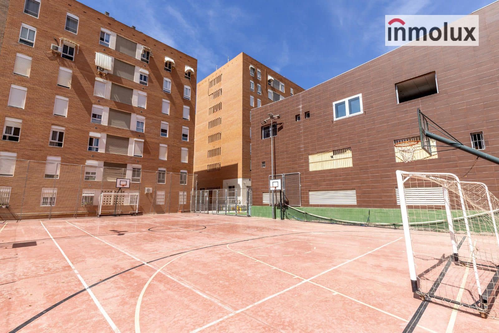 2 sypialnia Mieszkanie na sprzedaż w Miasto Alicante / Alacant z basenem garażem - 292 000 € (Ref: 9207996)