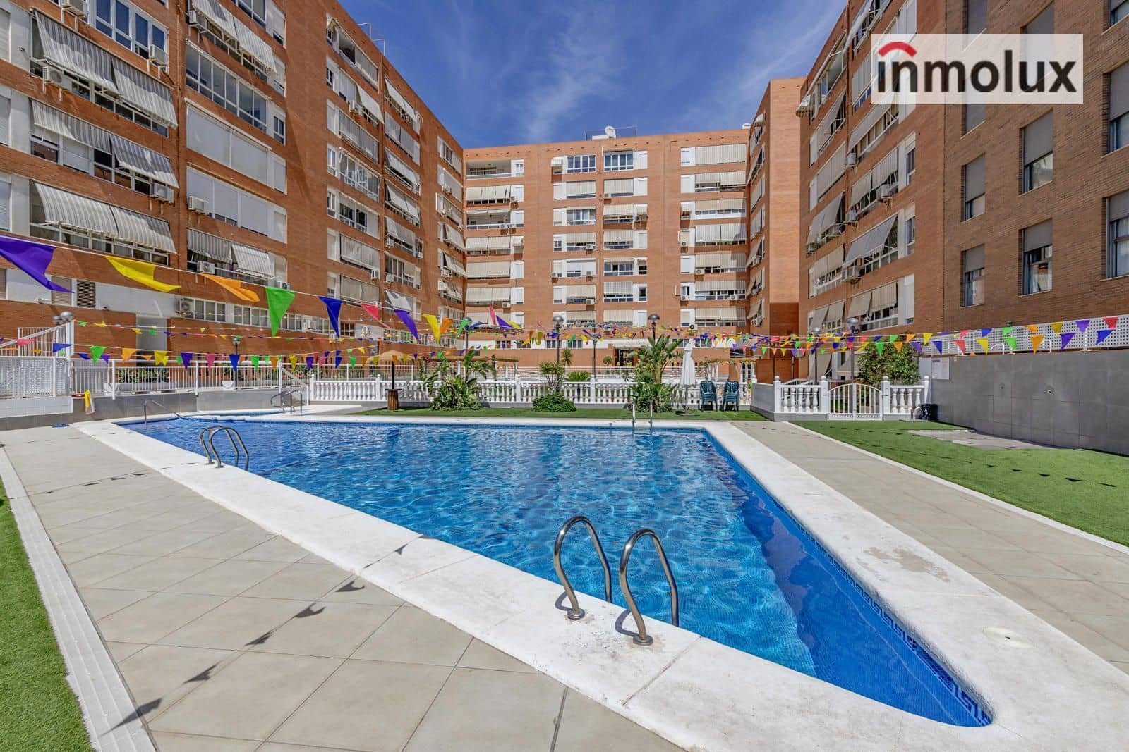 2 sypialnia Mieszkanie na sprzedaż w Miasto Alicante / Alacant z basenem garażem - 292 000 € (Ref: 9207996)