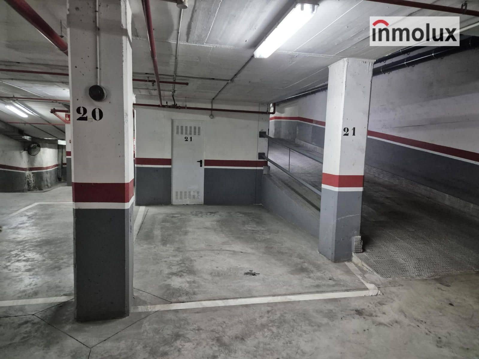 Garasje til salgs i Alicante by - € 55 000 (Ref: 9237706)