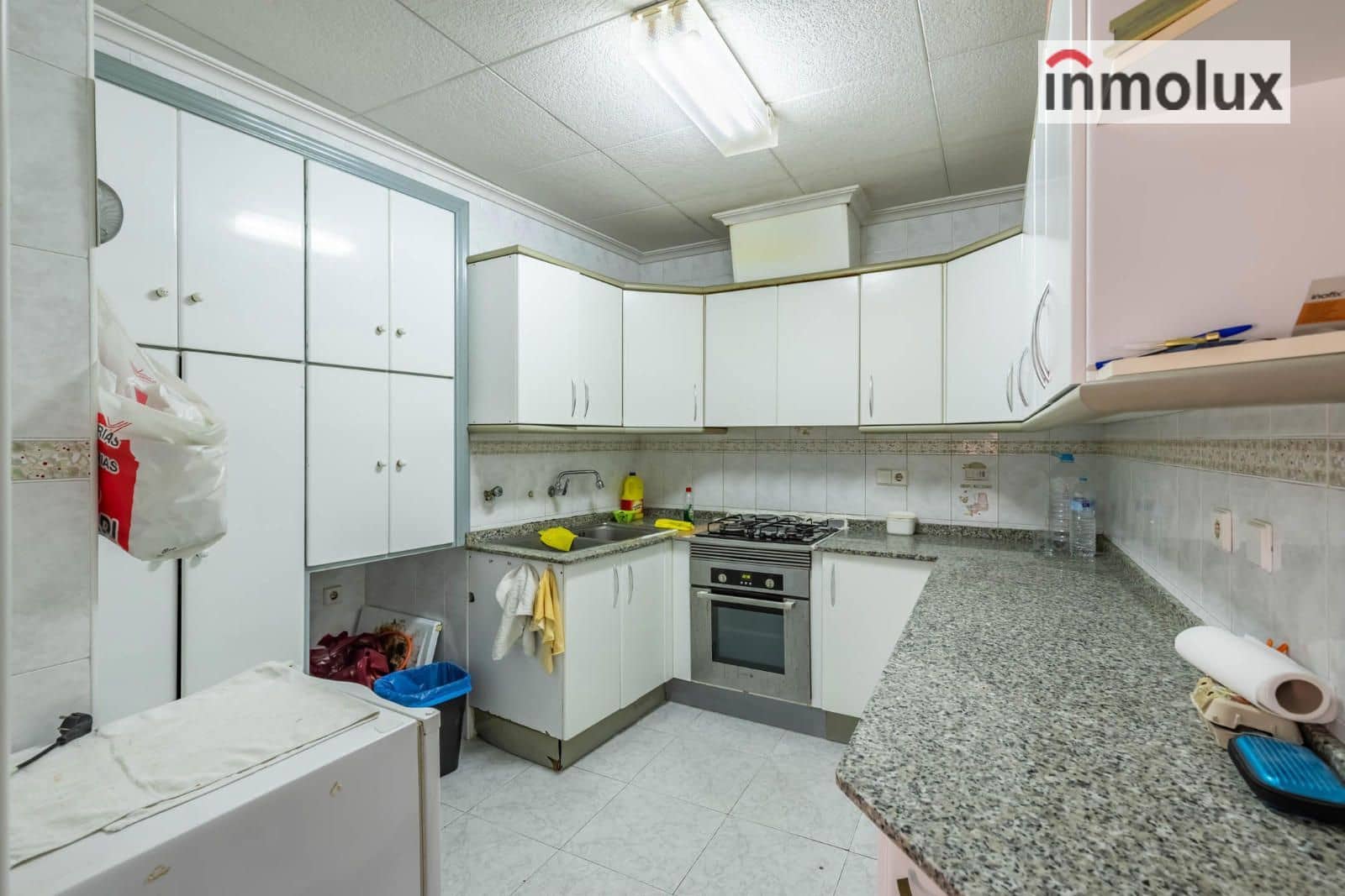 5 bedroom Villa for sale in Agost - € 156,000 (Ref: 9237707)