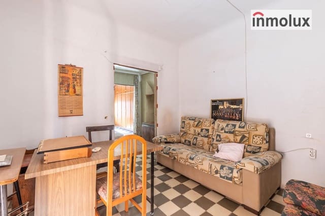 5 bedroom Villa for sale in Agost - € 156,000 (Ref: 9237707)