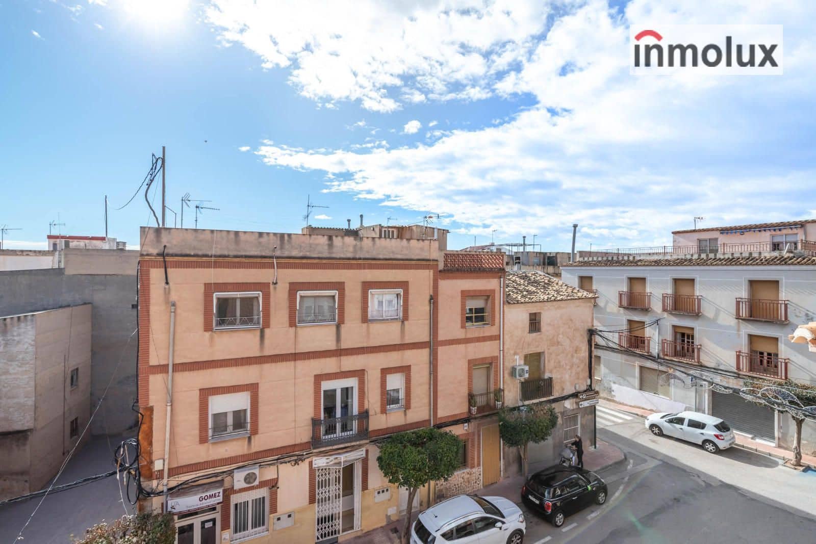 5 bedroom Villa for sale in Agost - € 156,000 (Ref: 9237707)