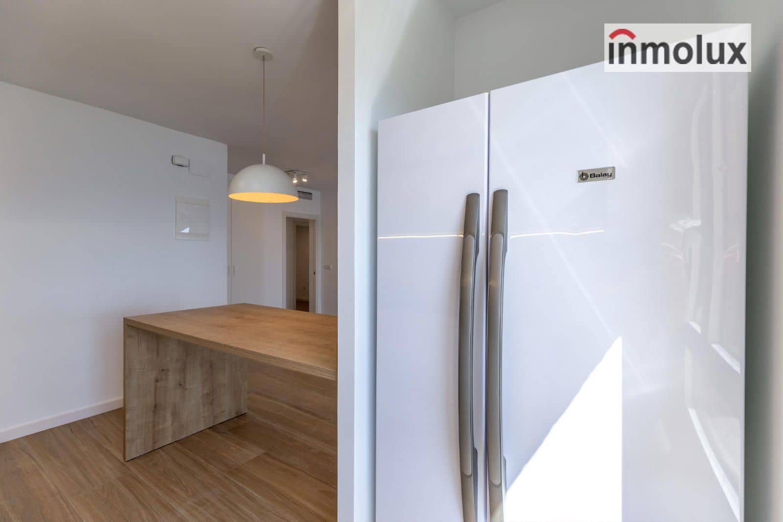 4 soverom Leilighet til leie i Playa de Muchavista med svømmebasseng garasje - € 2 200 (Ref: 9253988)