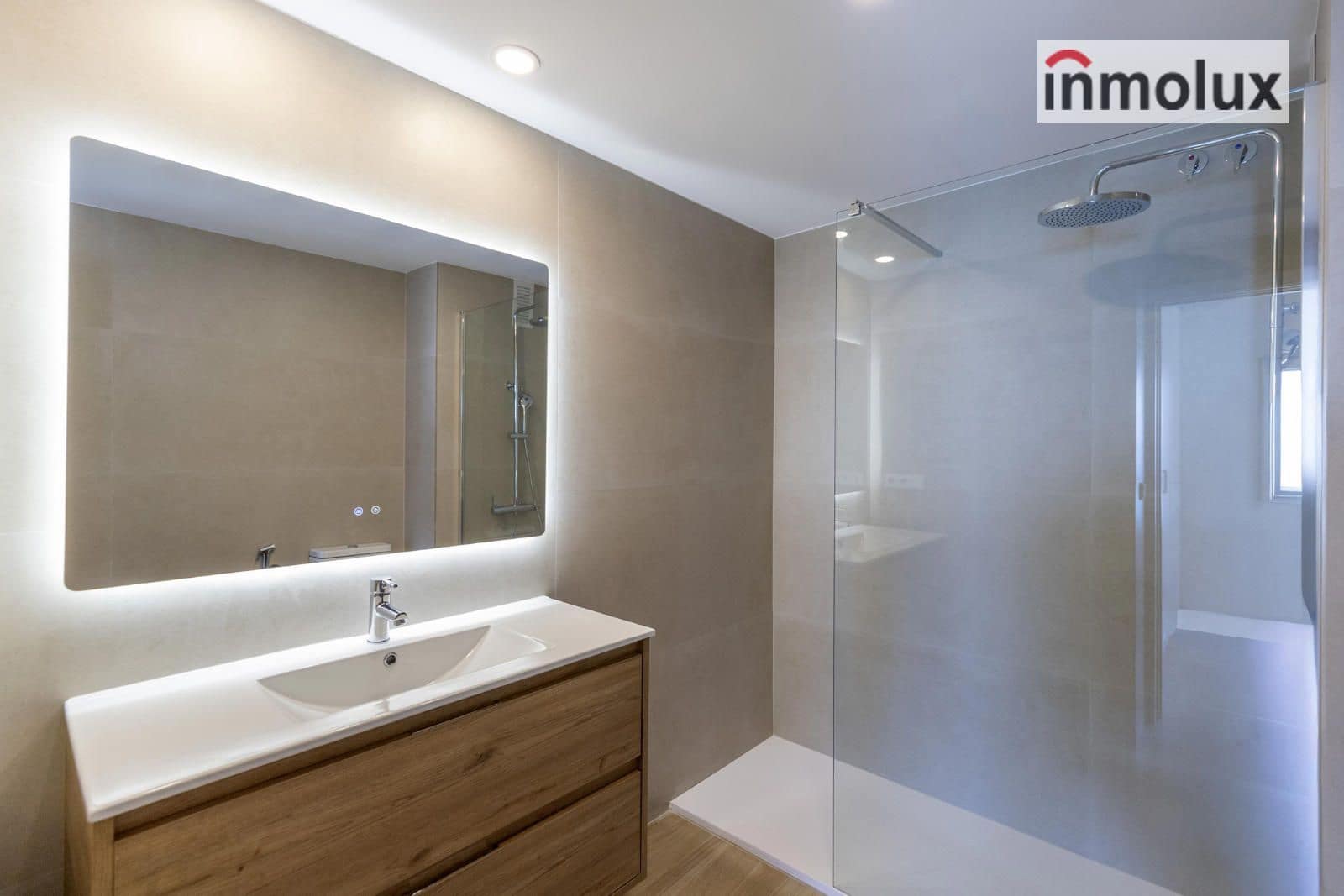 4 soverom Leilighet til leie i Playa de Muchavista med svømmebasseng garasje - € 2 200 (Ref: 9253988)