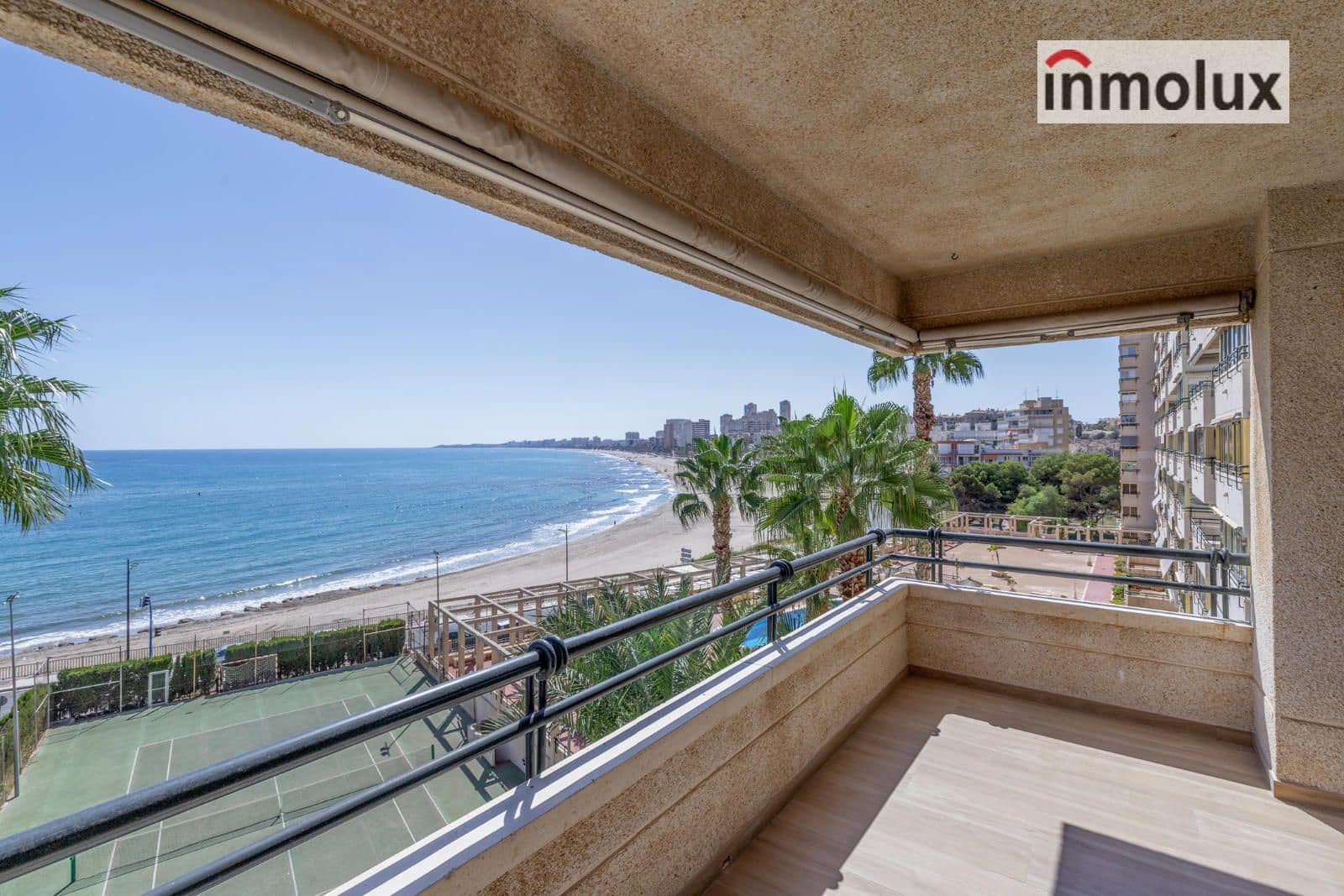 4 soverom Leilighet til leie i Playa de Muchavista med svømmebasseng garasje - € 2 200 (Ref: 9253988)