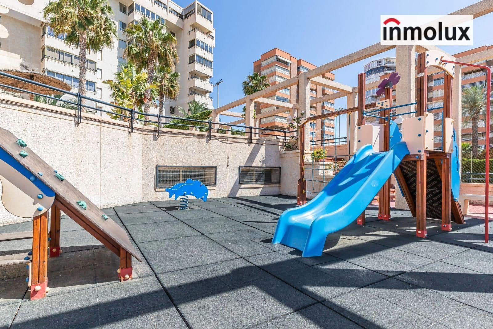 4 soverom Leilighet til leie i Playa de Muchavista med svømmebasseng garasje - € 2 200 (Ref: 9253988)