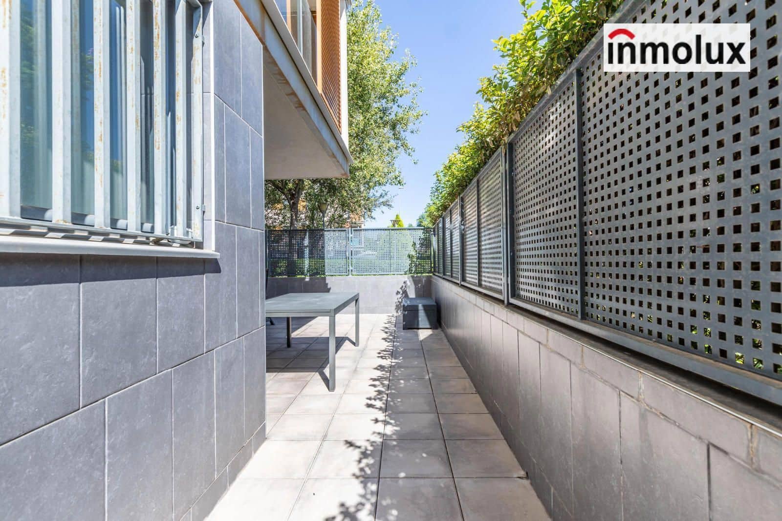 2 makuuhuone Asunto myytävänä paikassa El Campello mukana uima-altaan 
autotalli - 330 000 € (Ref: 9256387)