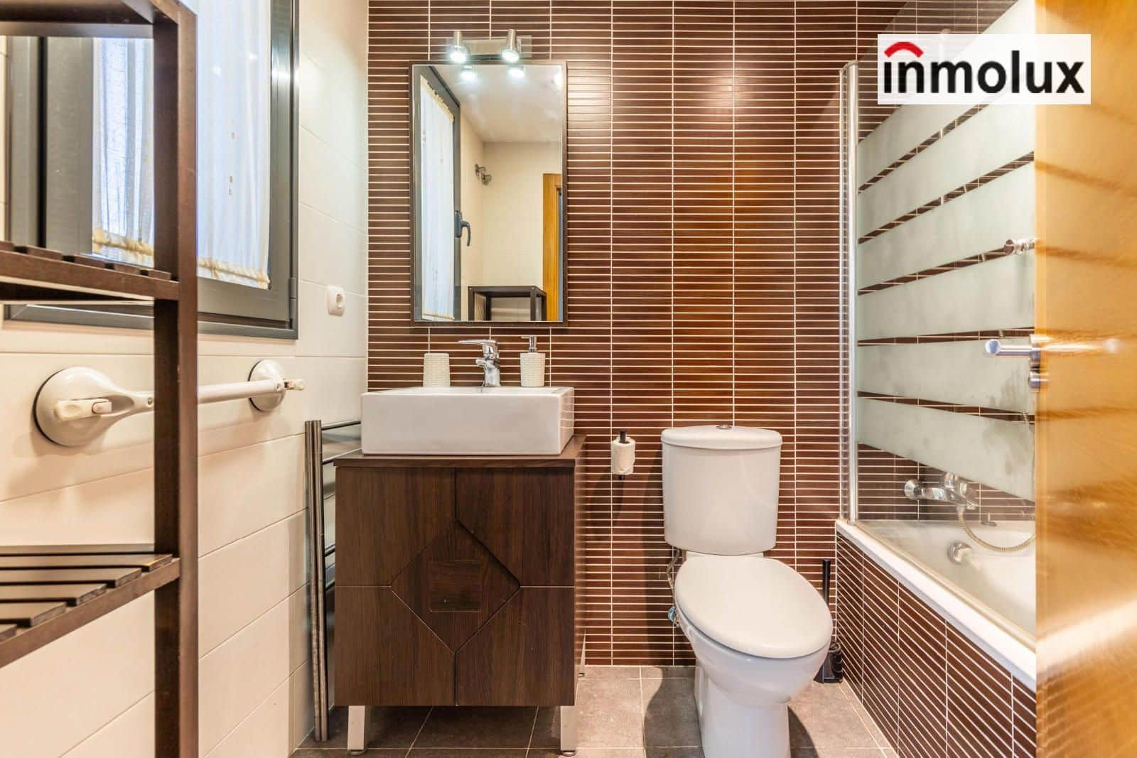 2 makuuhuone Asunto myytävänä paikassa El Campello mukana uima-altaan 
autotalli - 330 000 € (Ref: 9256387)