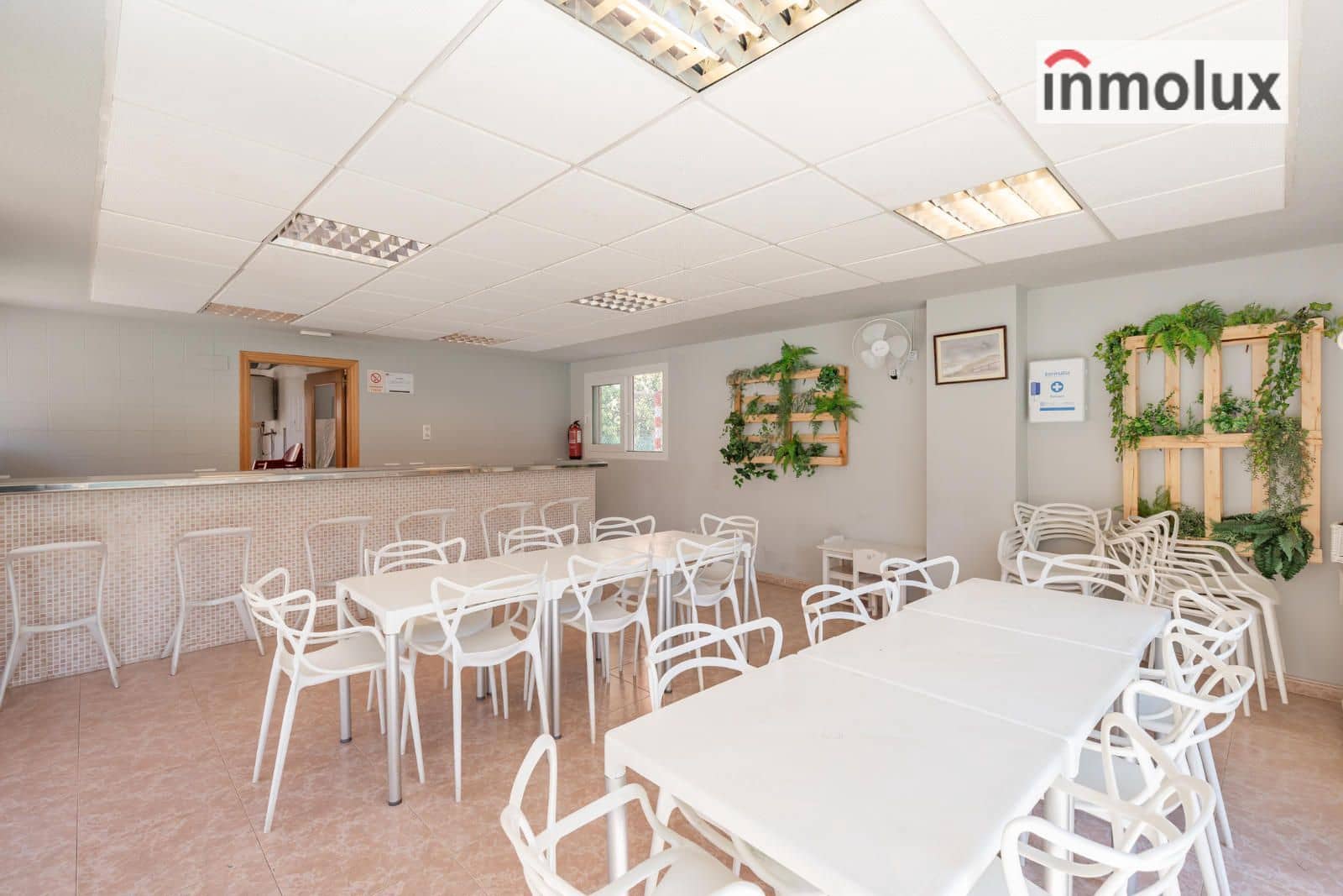 4 soverom Leilighet til leie i Playa de San Juan med svømmebasseng garasje - € 1 800 (Ref: 9267636)