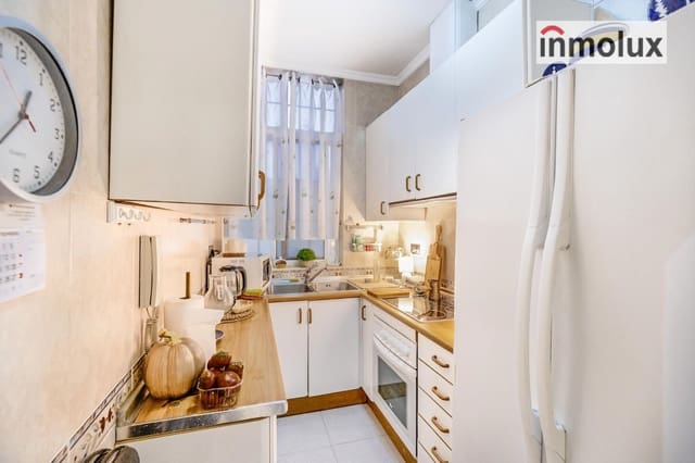 3 quarto Apartamento para venda em Mercado, Alicante cidade - 289 000 € (Ref: 9289404)