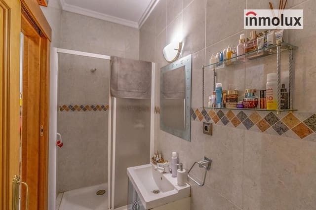 3 quarto Apartamento para venda em Mercado, Alicante cidade - 289 000 € (Ref: 9289404)