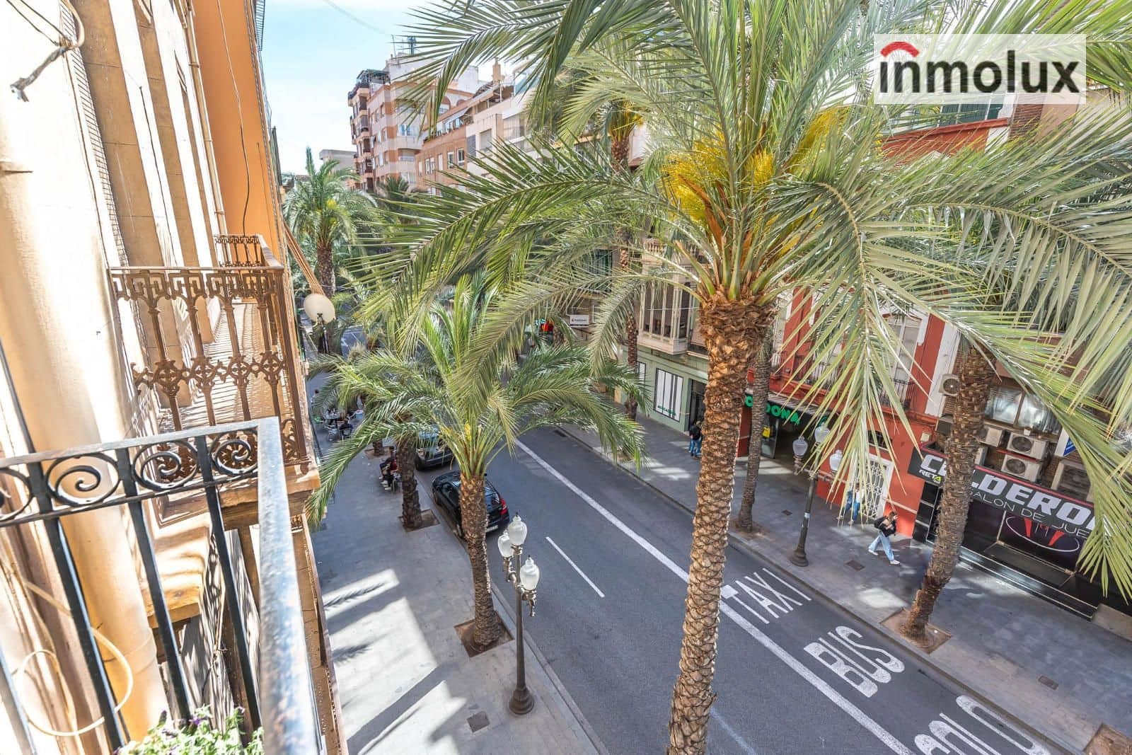 3 makuuhuone Asunto myytävänä paikassa Alicante kaupunki - 289 000 € (Ref: 9289404)