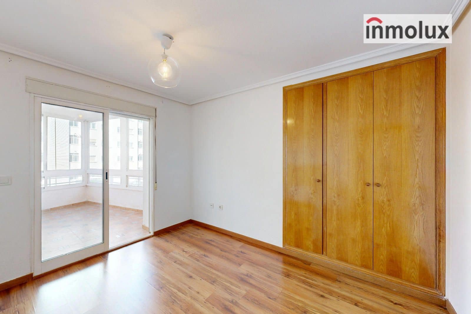 3 Zimmer Wohnung zu verkaufen in Playa de San Juan mit Pool Garage - 315.000 € (Ref: 9293799)