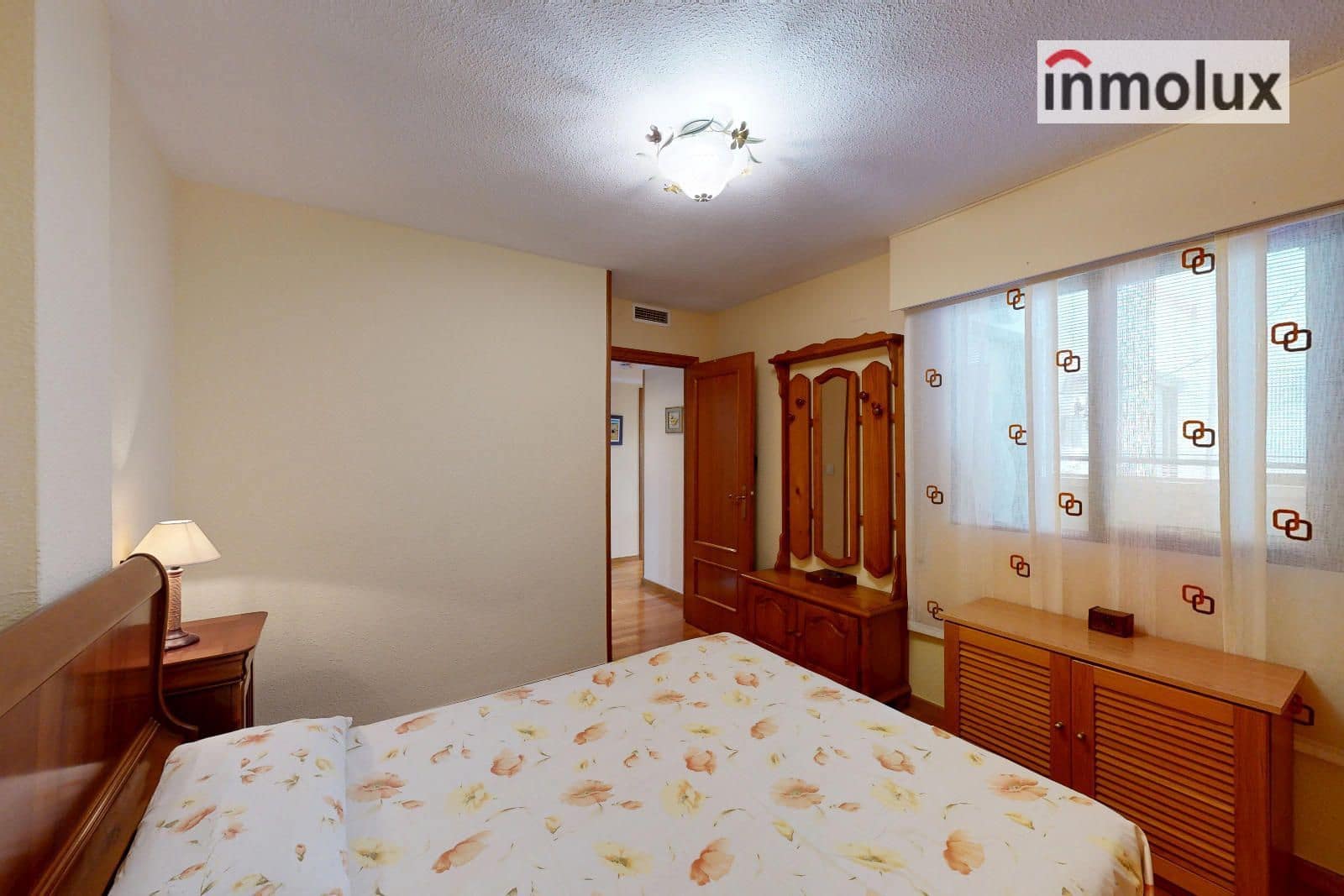 3 soveværelse Lejlighed til salg i Alicante by med swimmingpool garage - € 550.000 (Ref: 9293800)