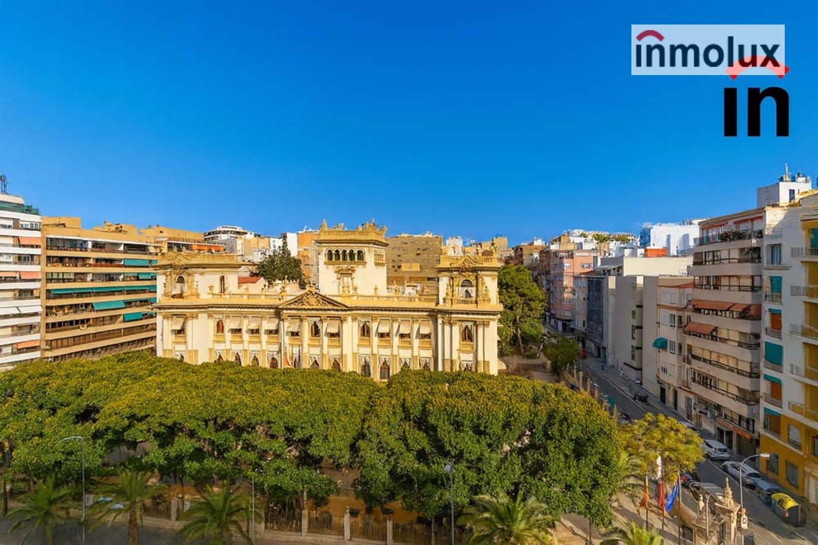 3 soveværelse Lejlighed til salg i Alicante by med swimmingpool garage - € 550.000 (Ref: 9293800)