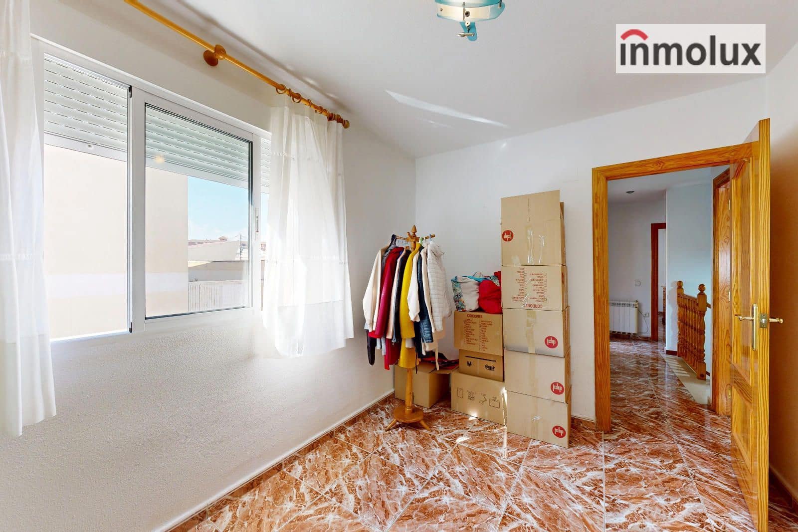 3 slaapkamer Villa te koop in Sax met garage - € 185.000 (Ref: 9299055)