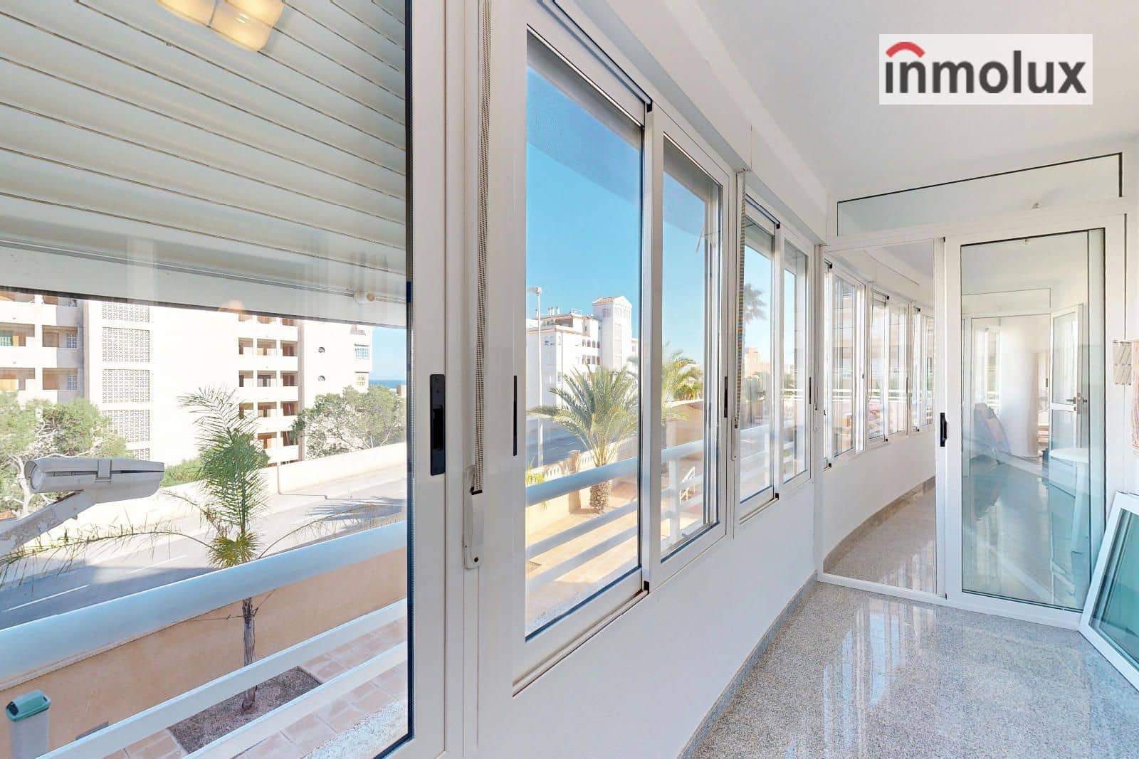 3 sovrum Lägenhet till salu i Arenales del Sol med pool garage - 245 000 € (Ref: 9309396)