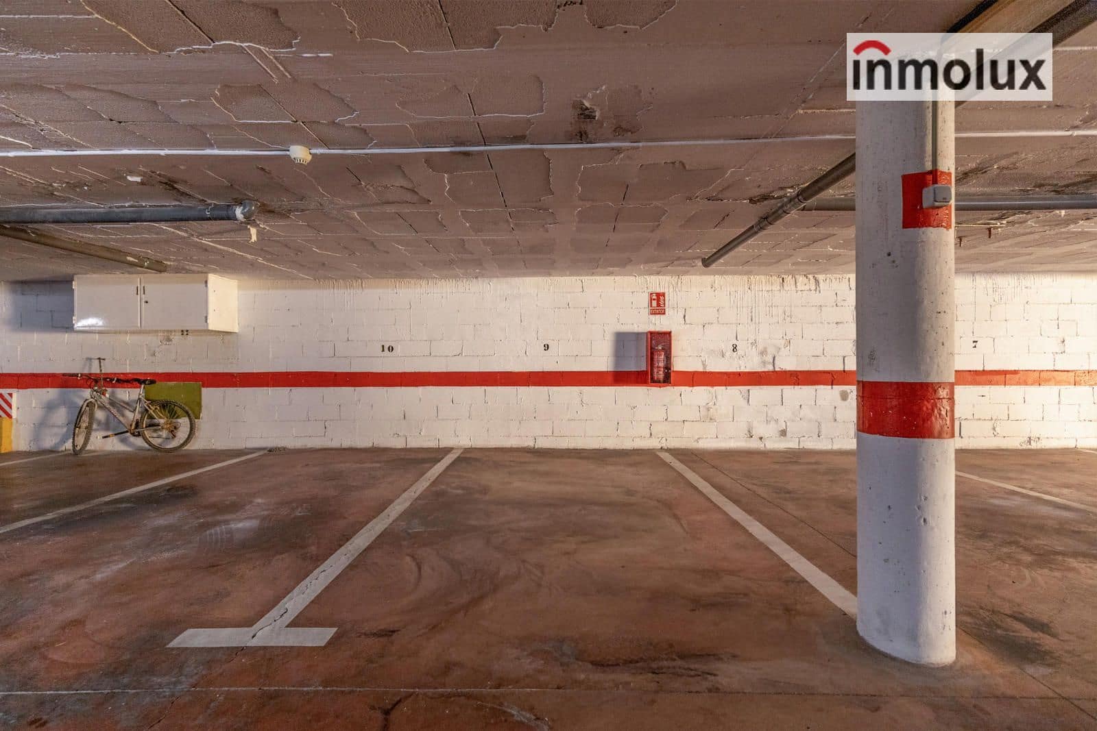 3 sovrum Lägenhet till salu i Arenales del Sol med pool garage - 245 000 € (Ref: 9309396)