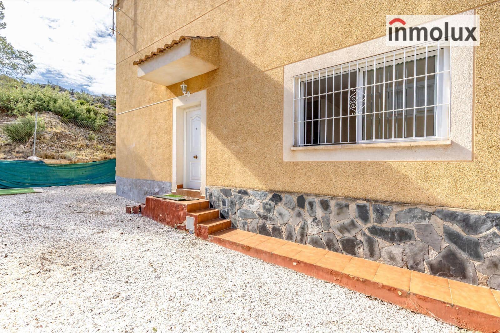 4 soverom Villa til salgs i Alicante by - € 215 000 (Ref: 9309397)