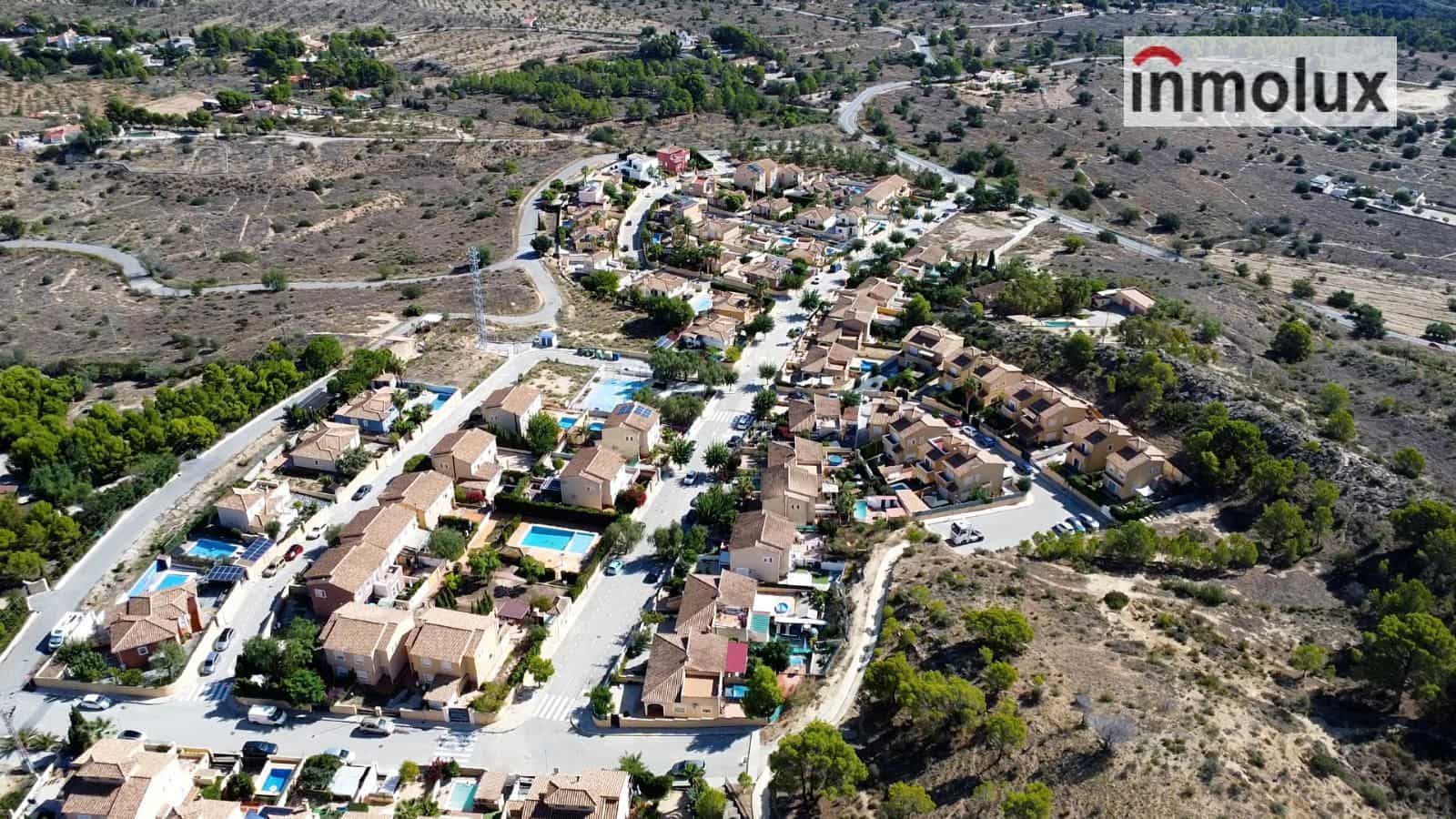 4 soverom Villa til salgs i Alicante by - € 215 000 (Ref: 9309397)