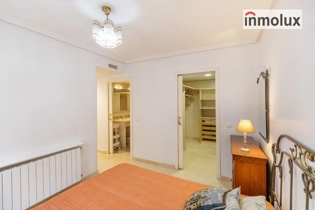 3 makuuhuone Asunto vuokrattavana paikassa Mercado, Alicante kaupunki mukana 
autotalli - 1 300 € (Ref: 9310253)