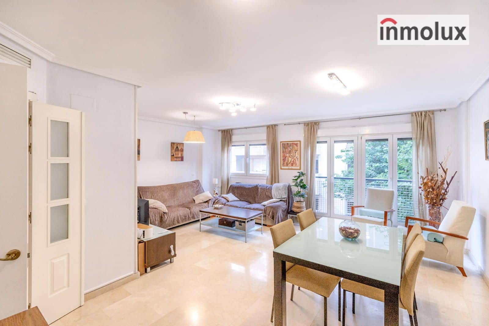 3 sovrum Lägenhet att hyra i Alicante stad med garage - 1 300 € (Ref: 9310253)