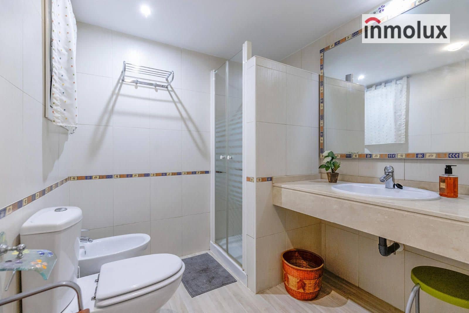 3 sovrum Lägenhet att hyra i Alicante stad med garage - 1 300 € (Ref: 9310253)