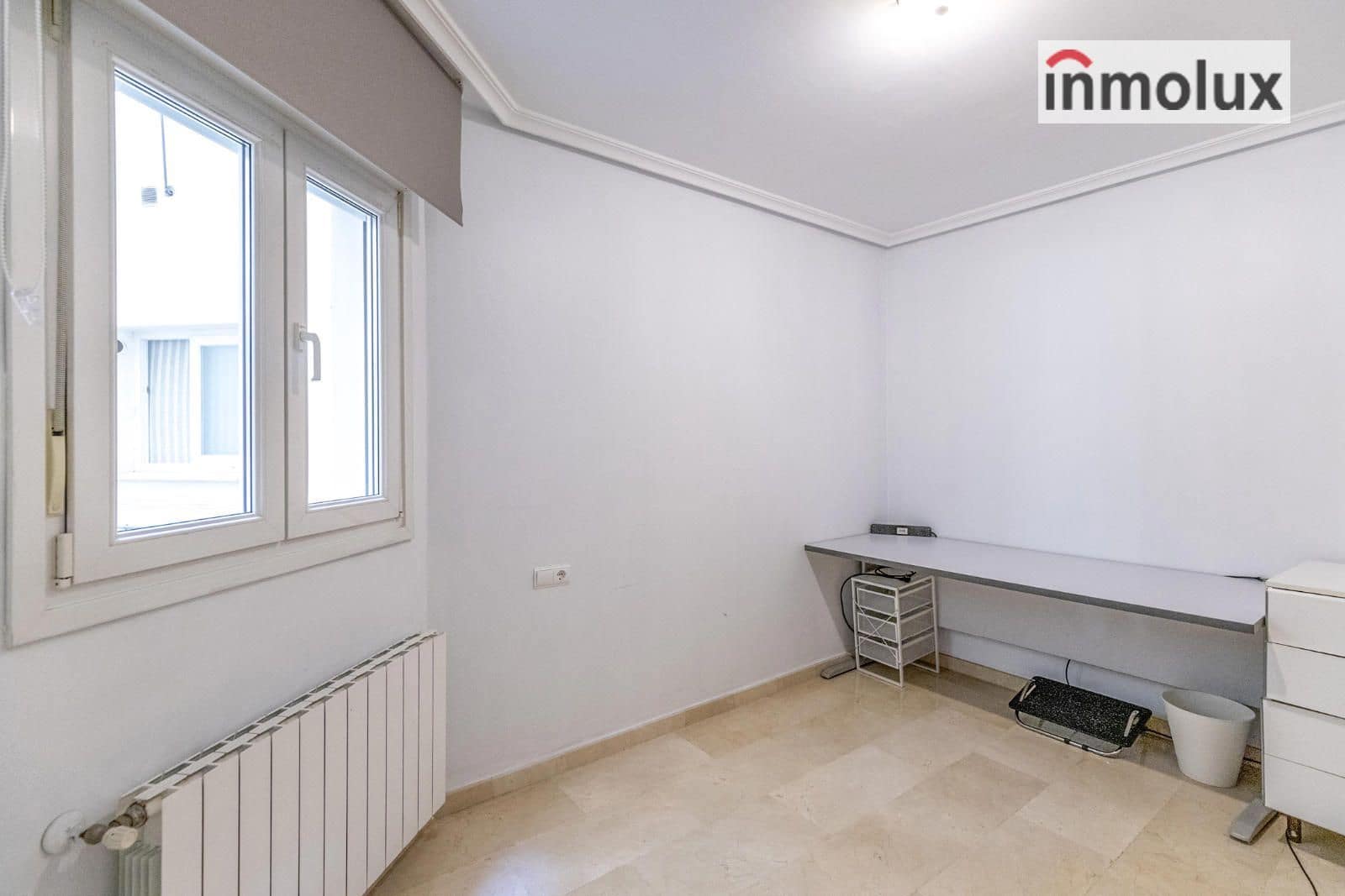 3 sovrum Lägenhet att hyra i Alicante stad med garage - 1 300 € (Ref: 9310253)