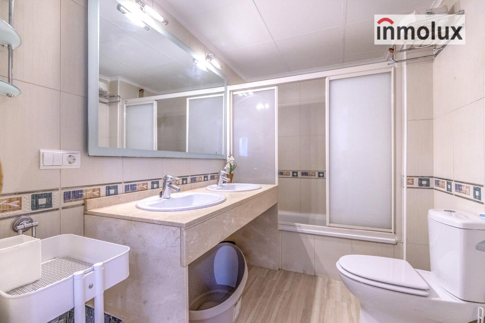 3 sovrum Lägenhet att hyra i Alicante stad med garage - 1 300 € (Ref: 9310253)