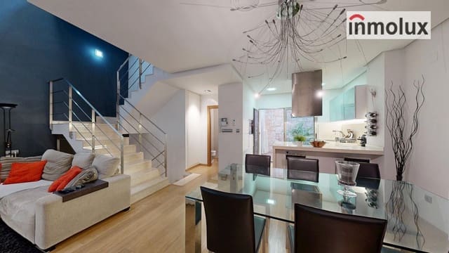 3 soveværelse Villa til salg i Centro, Elche / Elx med garage - € 690.000 (Ref: 9325326)