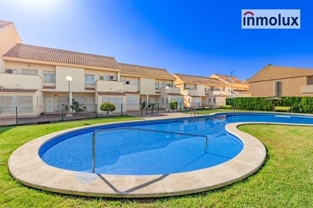 4 makuuhuone Omakotitalo myytävänä paikassa Alicante Golf, Alicante kaupunki mukana uima-altaan 
autotalli - 585 000 € (Ref: 9337324)