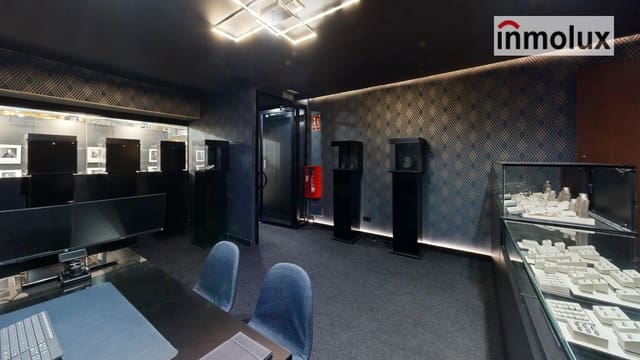 Commercial for sale in Ensanche - Diputacion, Alicante / Alacant city - € 70,000 (Ref: 9340230)