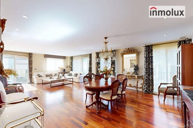 Piso de 5 habitaciones en Barrio del Centro, Alicante / Alacant ciudad en venta con garaje - 650.000 € (Ref: 9369200)