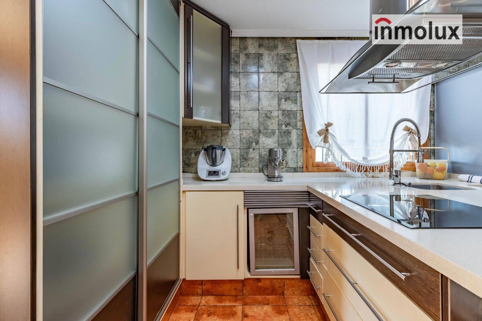 5 chambre Villa/Maison à vendre à San Vicente / Sant Vicent del Raspeig avec piscine garage - 600 000 € (Ref: 9382577)