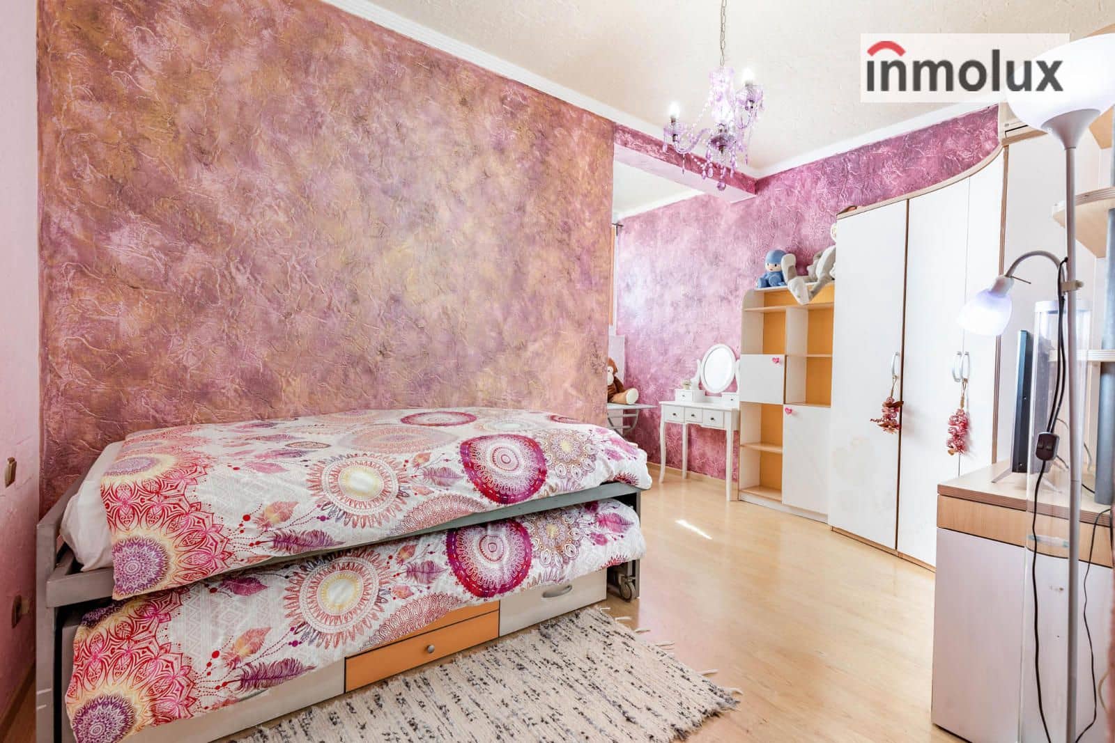 5 chambre Villa/Maison à vendre à San Vicente / Sant Vicent del Raspeig avec piscine garage - 600 000 € (Ref: 9382577)